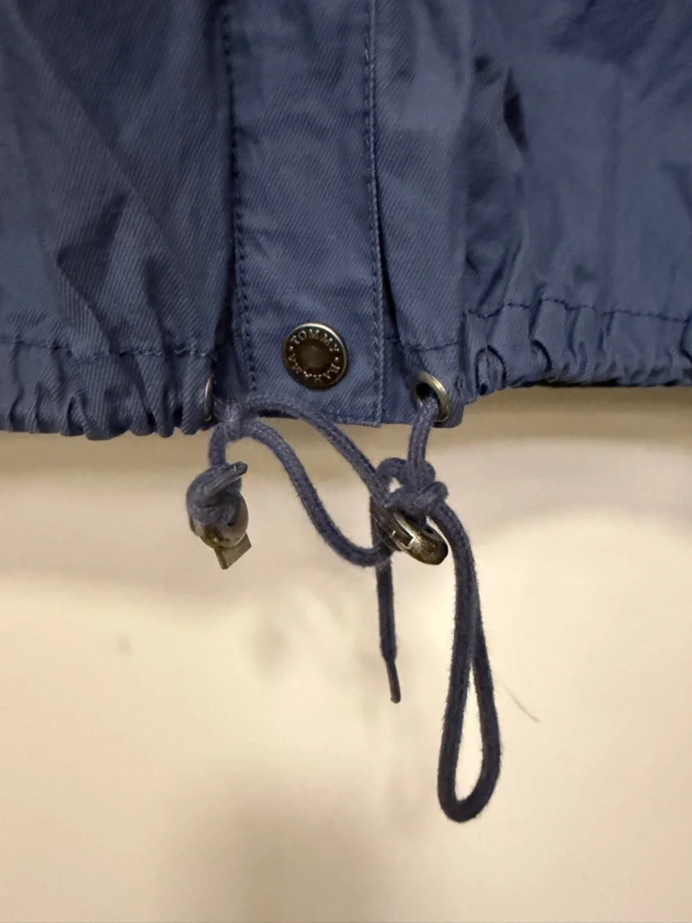 Tommy Bahama navy blue rain/trench coat - size S - Picture 2 of 9
